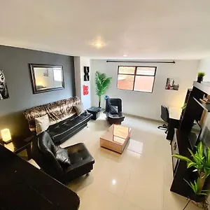 Moderno 2 2 Cuadras Del La 70 Wfh Medellín